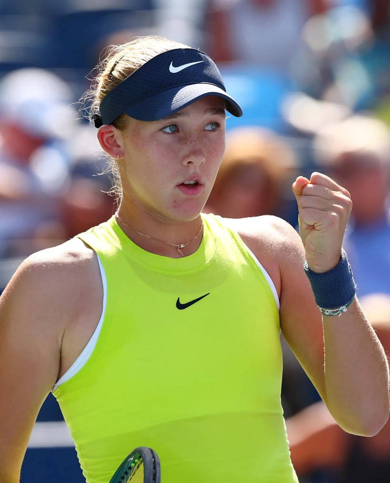 坚持与未来 坚持与未来